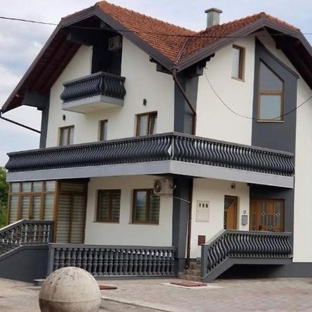 Bihać Teal Apartments מראה חיצוני תמונה