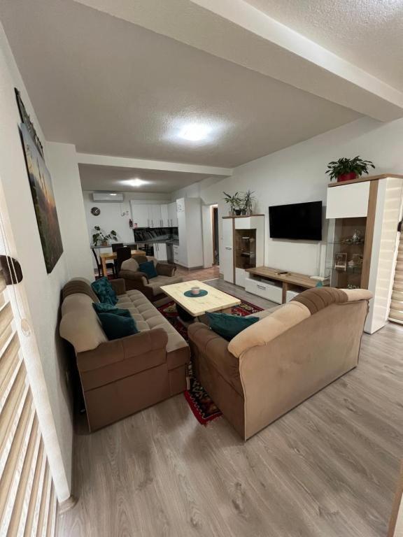 Bihać Teal Apartments מראה חיצוני תמונה