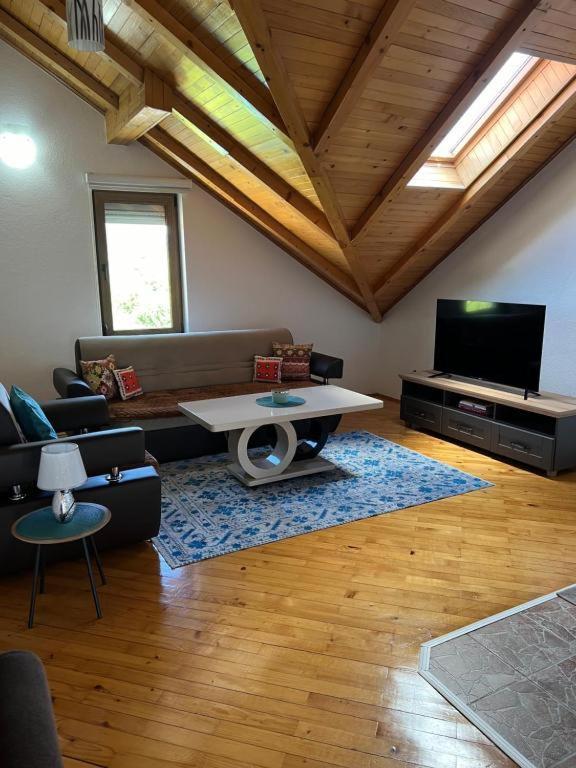 Bihać Teal Apartments מראה חיצוני תמונה